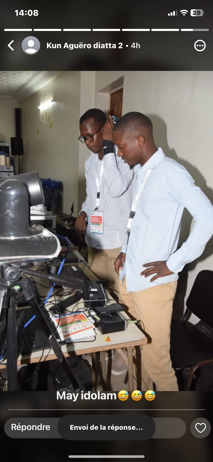 Installation audiovisuelle — réalisation eConf Dakar